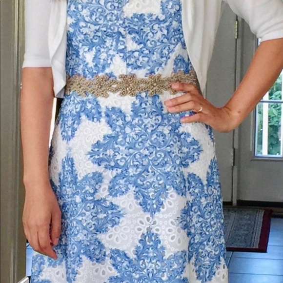 Starflower Scalloped Dress - Picture 2 of 7